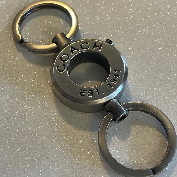 Coach Metallic Gray Valet Keychain - Picture 1 of 7